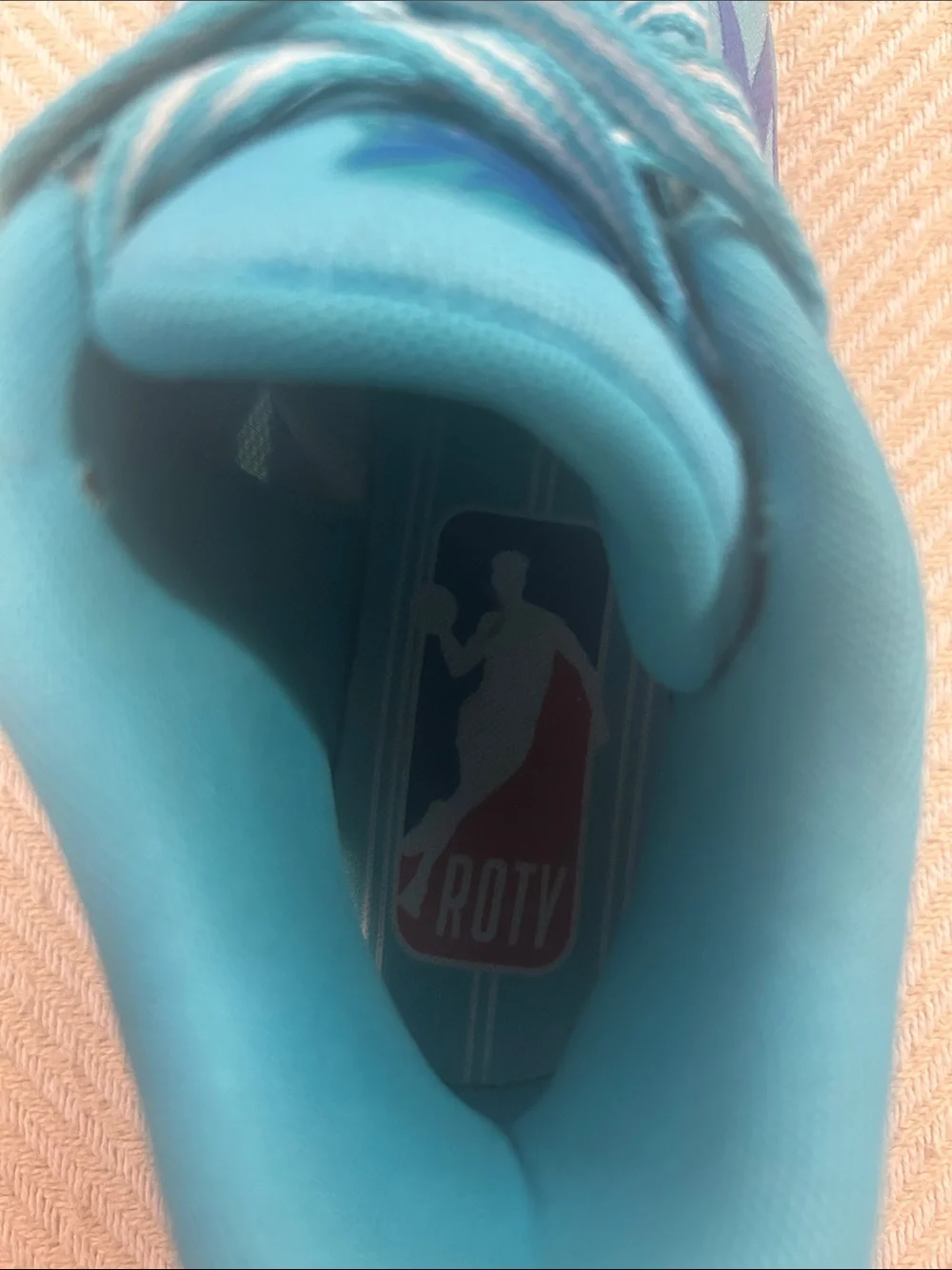 MB.02 ROTY Melo basketball shoes